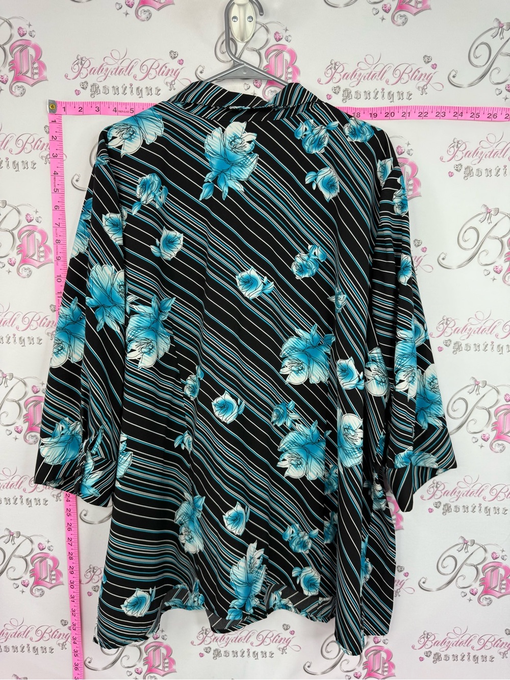 Penningtons shirt y2k Black Button-Down Top with Teal Floral Print - Picture 2 of 10